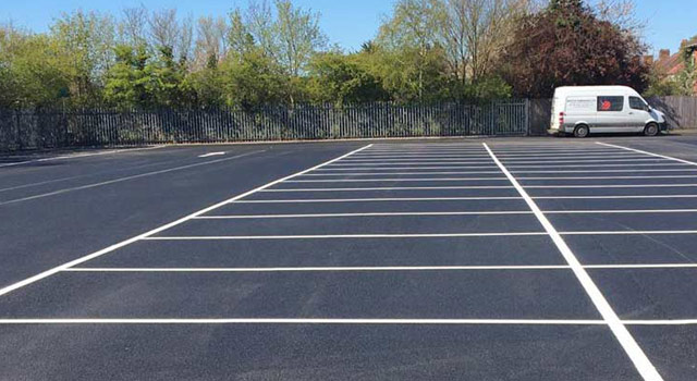 What Are The Advantages Of Using Tarmac In A Car Park - Bestco Surfacing